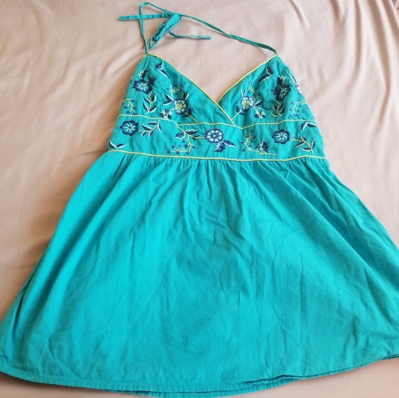 Kirra Large Embroidered Halter Top - Picture 2 of 4